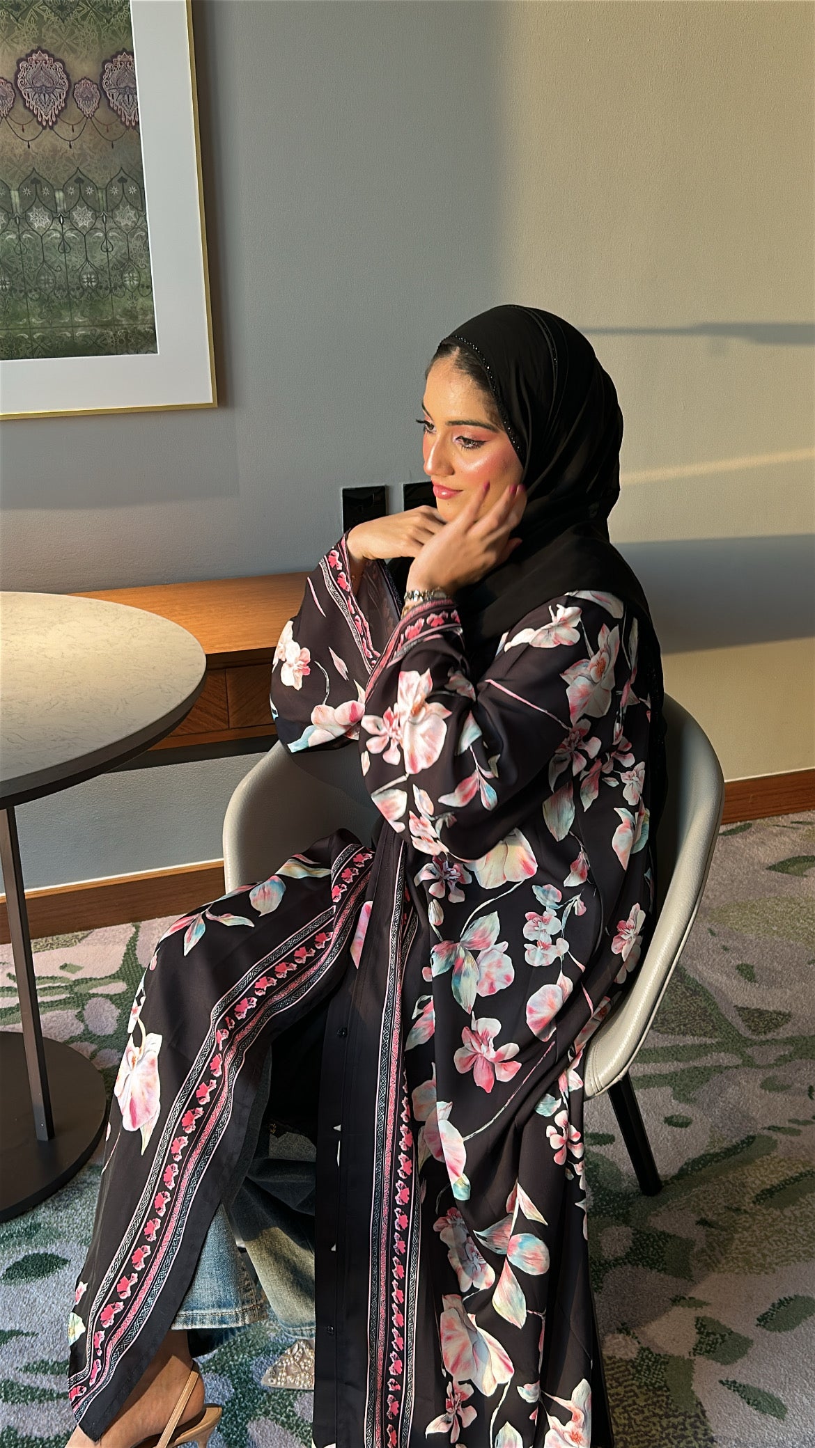 Midnight bloom abaya