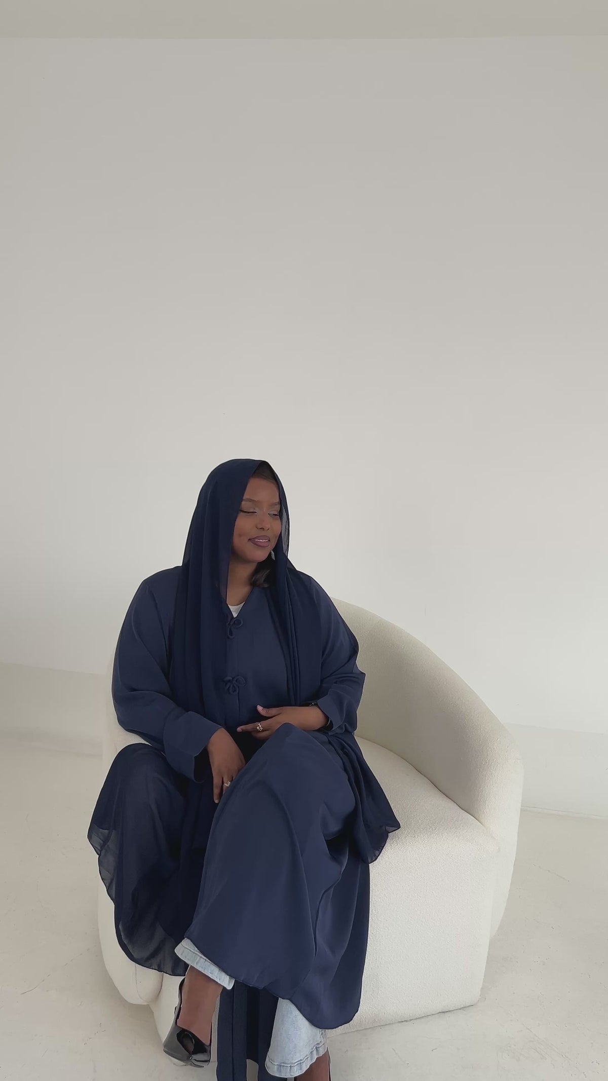 Aminah dark blue abaya