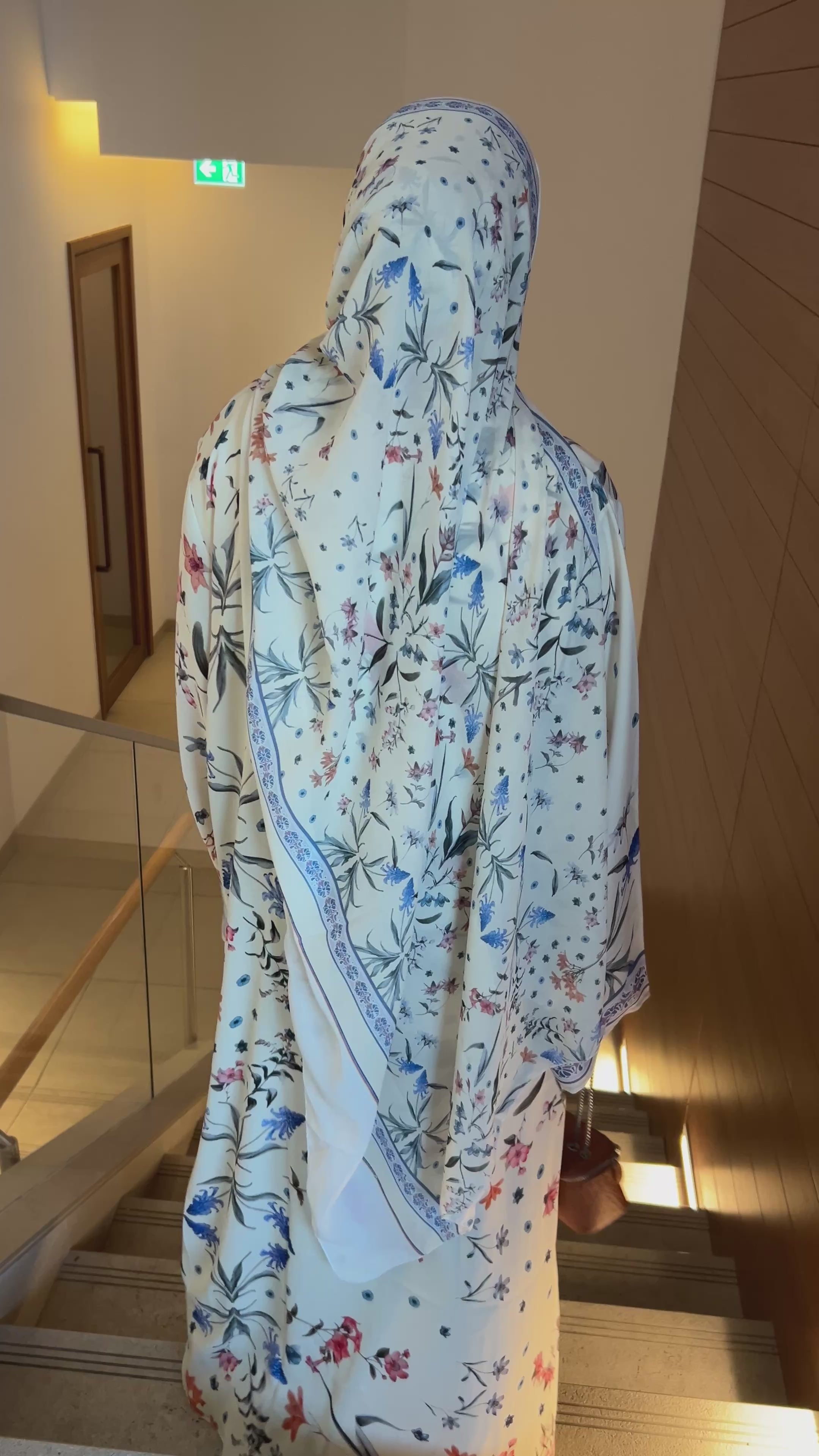 Botanical bloom abaya
